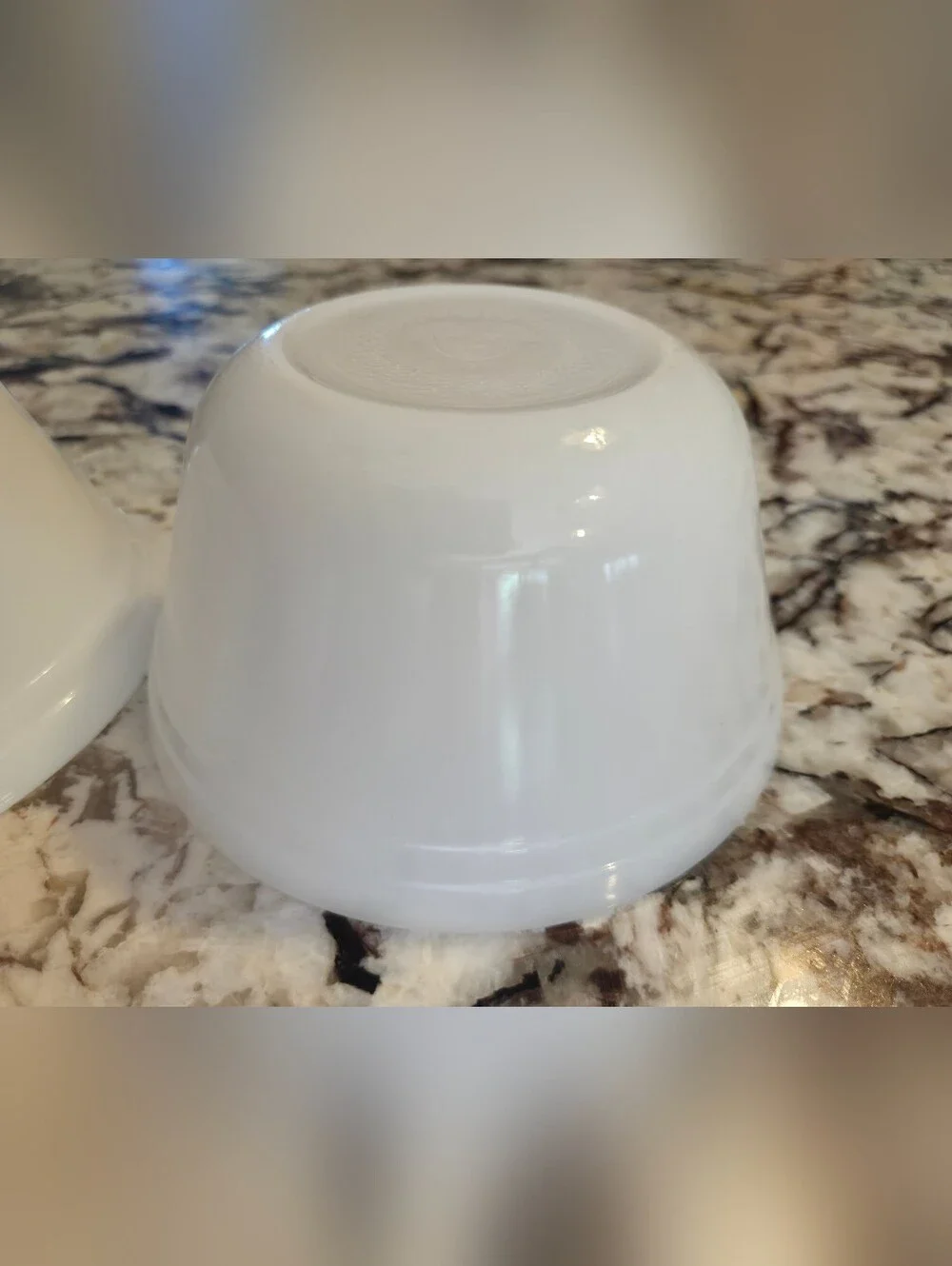 Federal Shield Oven Ware White Milk Glass Set of 2 Small 6